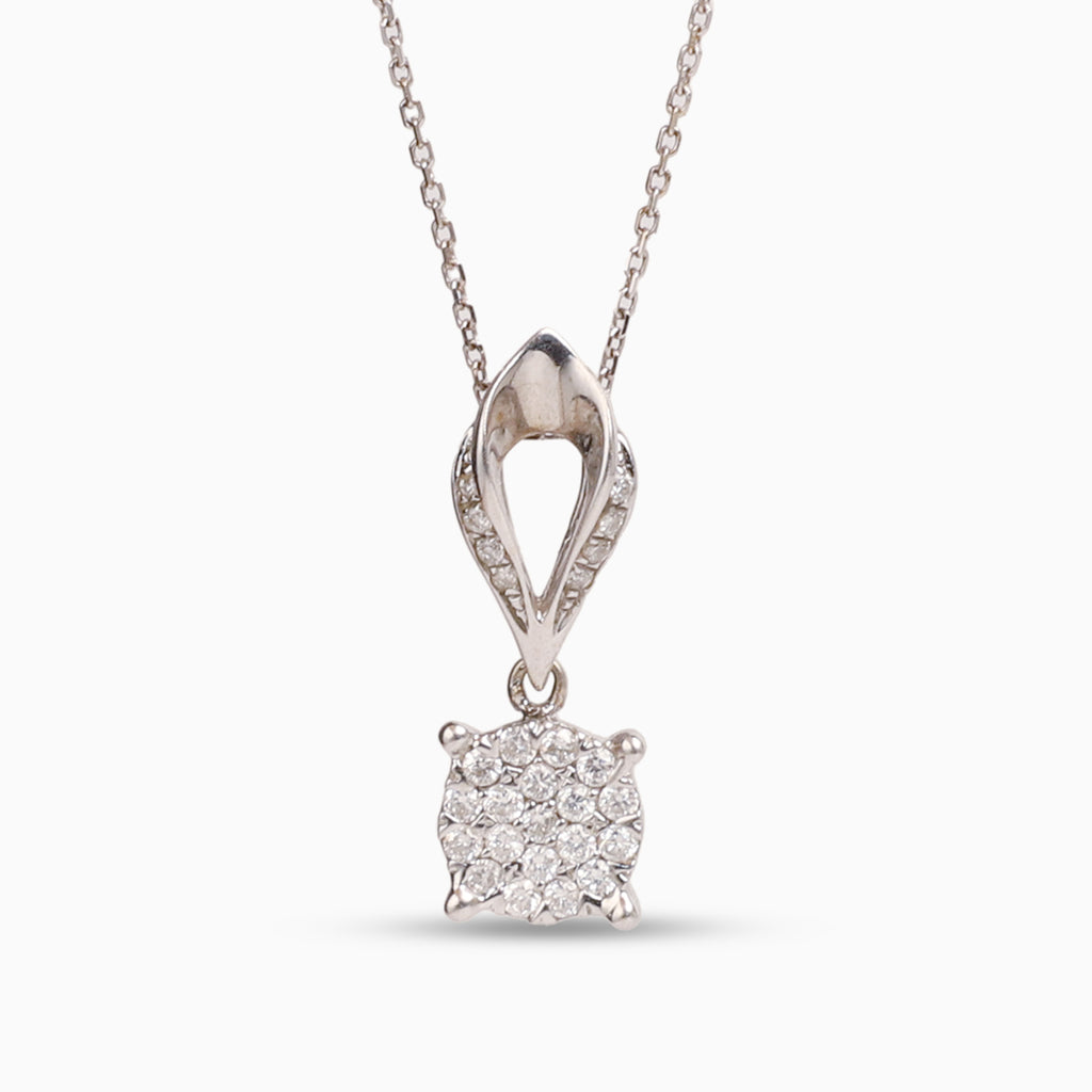 နှစ်ထပ်ခြယ်လေးထောင့်စိန် | One Pendant